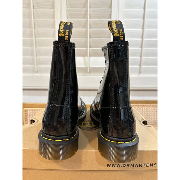 Dr. Martens Docs 1460 Bex Patent Leather Lace Up Women's Boots Size 7 NIB Iconic - Picture 9 of 14
